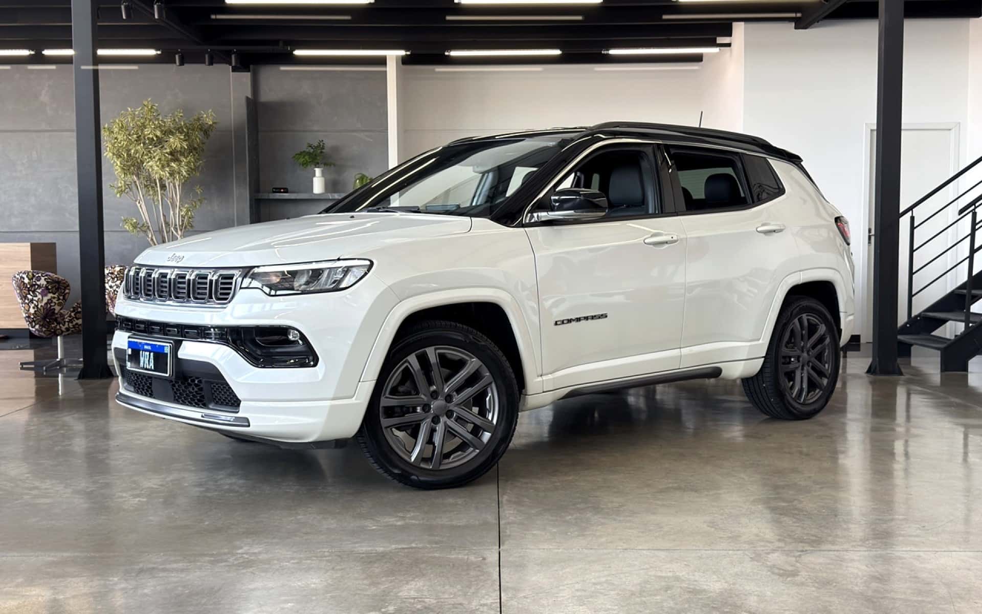 Jeep Compass Overland Hurricane 2025