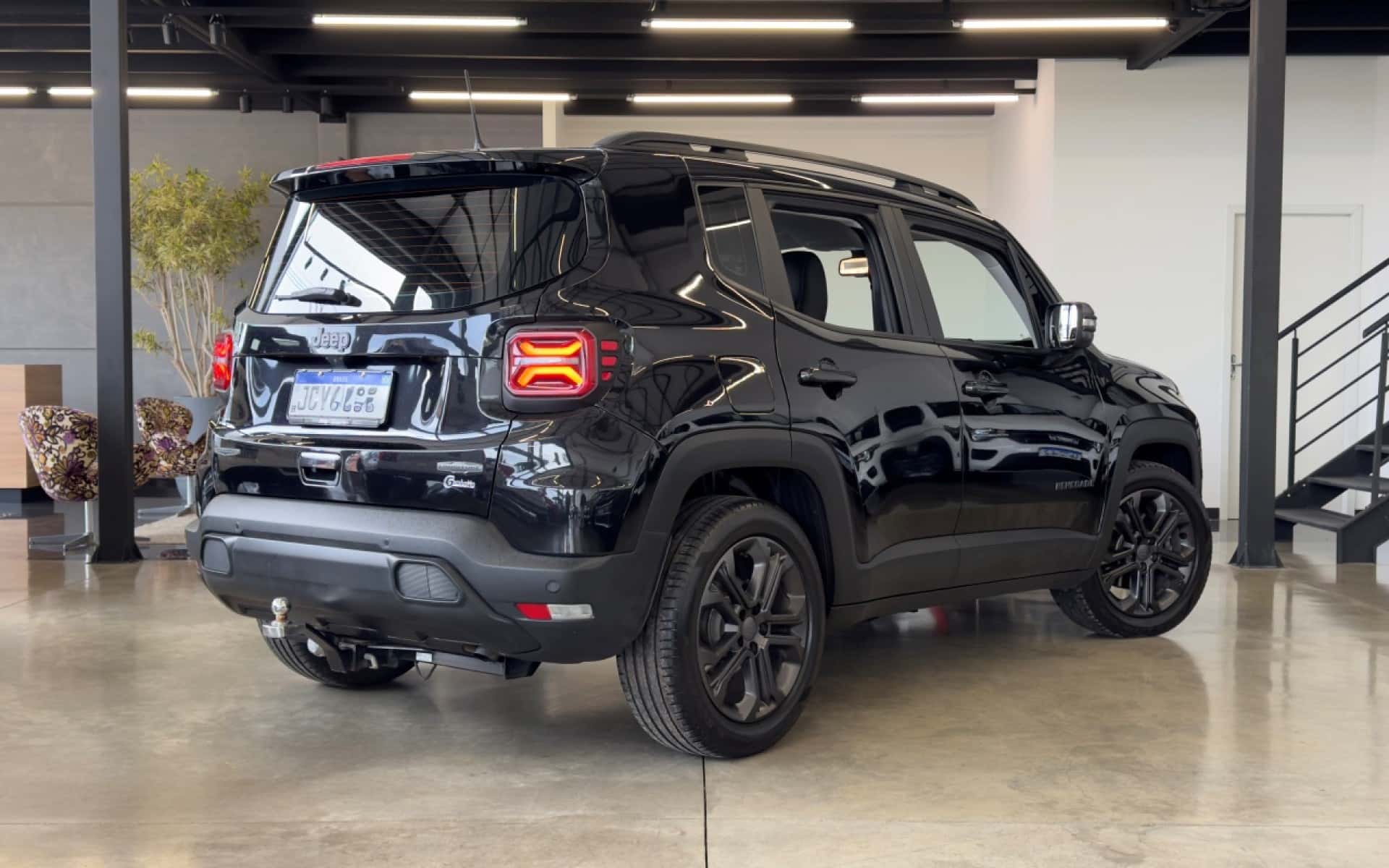 Jeep Renegade Longitude T270 Pack Night Eagle 2025 – foto 2
