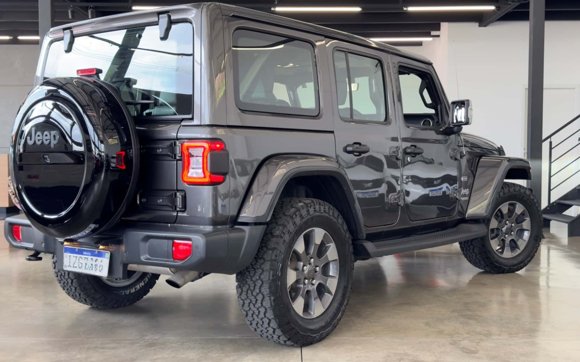 Jeep Wrangler Sahara 2019 – foto 2
