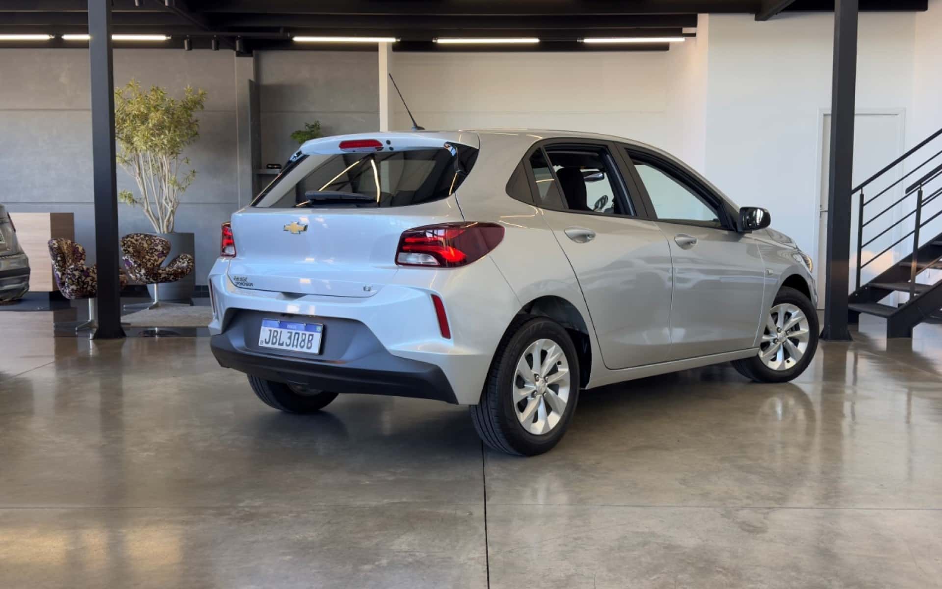 Chevrolet Onix LT2 Manual 2023 – foto 3