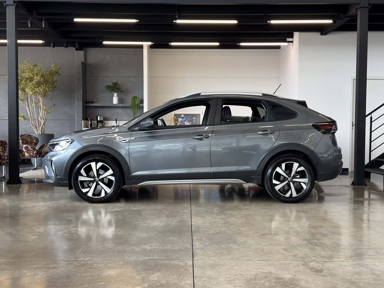 VW NIVUS HIGHLINE 1.0 TSI 2024 – foto 3