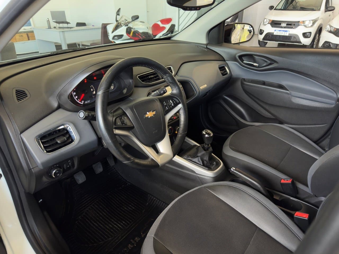 CHEVROLET ONIX 1.4 MANUAL ACTIVE 2019 – foto 6